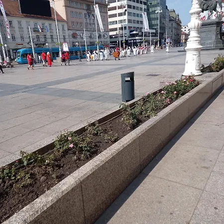 Apartment Privstna Kuca
